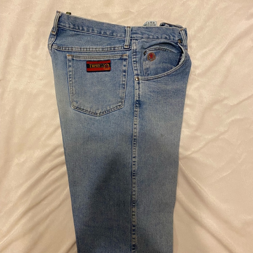 TWENTY X Style 22 - Relaxed Fit Light Blue Jean Wash - 33 x 36